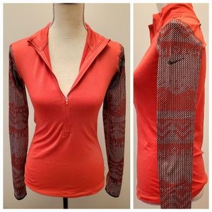 Red/Black NIKE Activewear Running Shirt Dri-Fit Sm